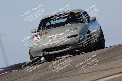 media/Oct-26-2025-CalClub SCCA (Sun) [[8ce1e69566]]/Group 5/Grapevine/